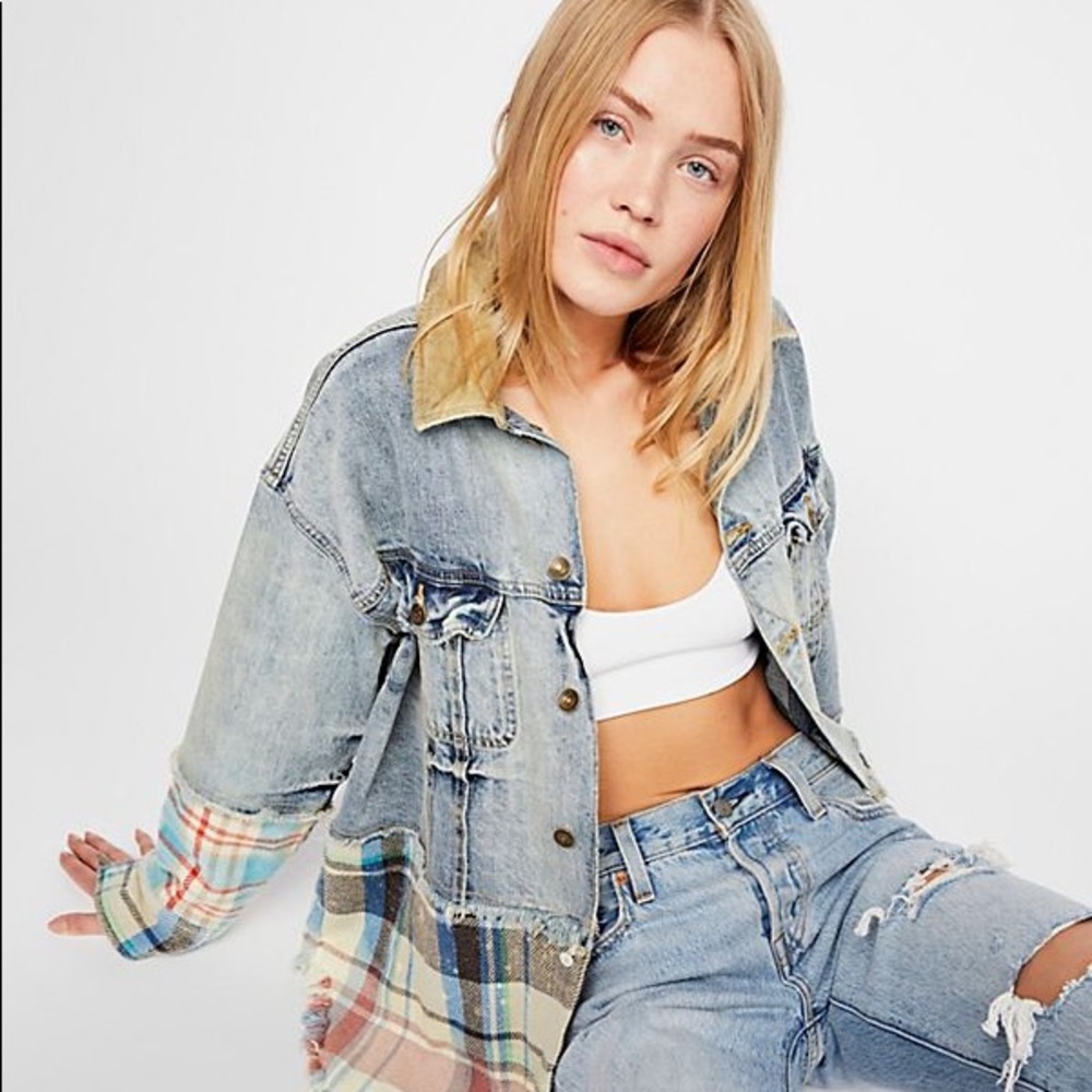 🌈Free the People Distressed Denim Jacket-NWT